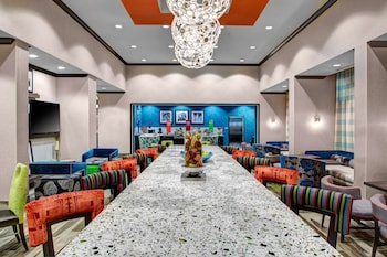 Hampton Inn & Suites By Hilton Atlanta Perimeter Dunwoody,Chamblee>>Atlanta,3 star