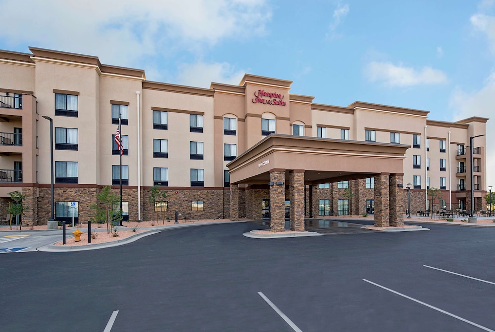 hampton inn and suites page lake powell