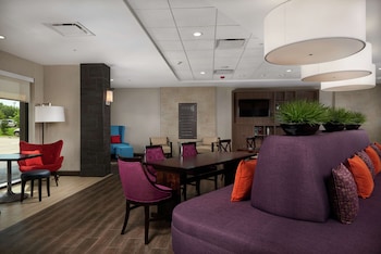 home2 suites by hilton muskogee