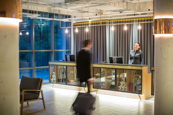 doubletree by hilton london kingston upon thames