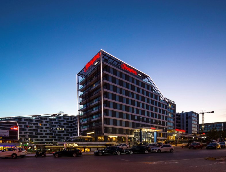 Hampton By Hilton Istanbul Kurtkoy,Yeni Sehir Mahallesi Millet Caddesi 27 Mvk Work Square B Block 3 Pendik 34912 Istanbul,4 star