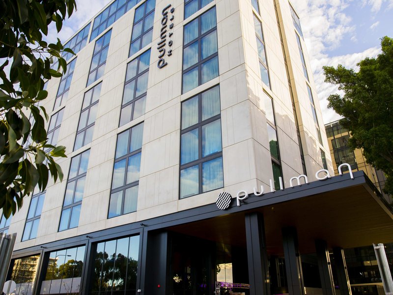 pullman sydney airport
