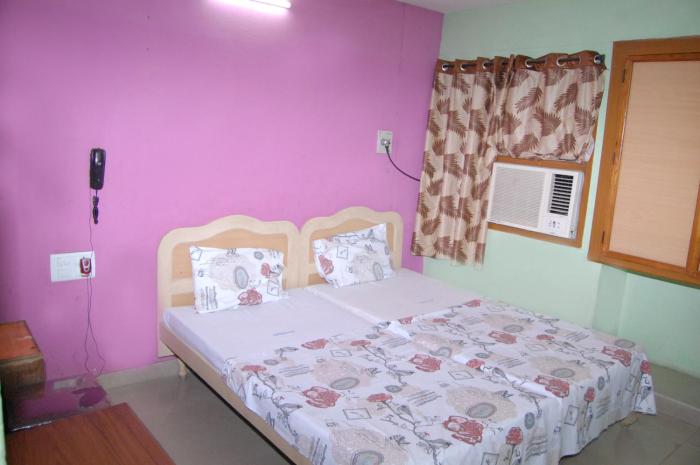 Hoteljayaam,Tirupati>>Srikalahasti,1 star