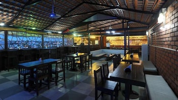 Hotel Abhimaani Vasathi,Rajajinagar,3 star