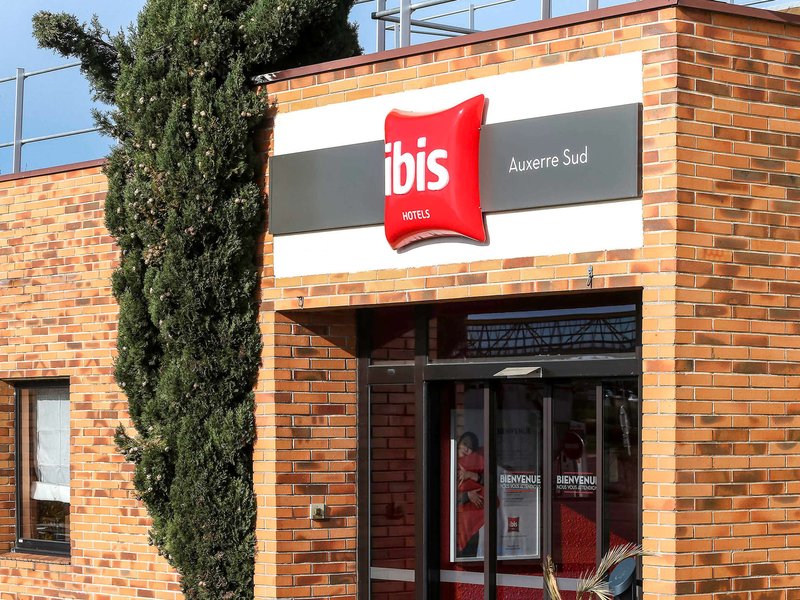 Ibis Auxerre Sud,In Venoy,3 star