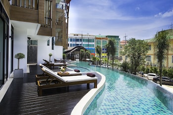 The Lunar Patong,Patong Beach>>Patong,4 star