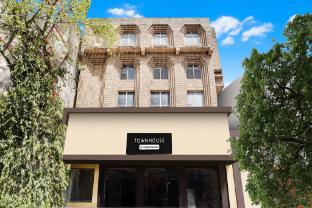 Super Townhouse Jabalpur Railway Junction Formerly Hotel Roopali,Jabalpur>>Bhedaghat,3 star