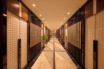 Delite Sarovar Portico Faridabad,New Industrial Town, Faridabad,4 star