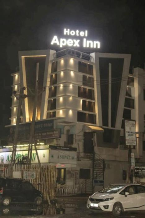 Hotel Apex Inn