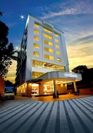 Chrysoberyl Hotel And Convention Centre,Kumarakom>>Kottayam,3 star