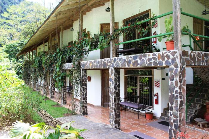 Bosque De Paz,In The Mountains,3 star