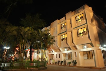 Hotel Ravi Kiran,Vidya Nagar,3 star
