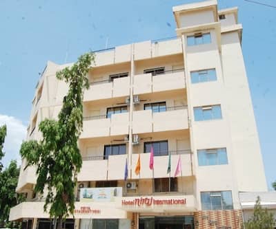 Hotel Niraj International,,3 star