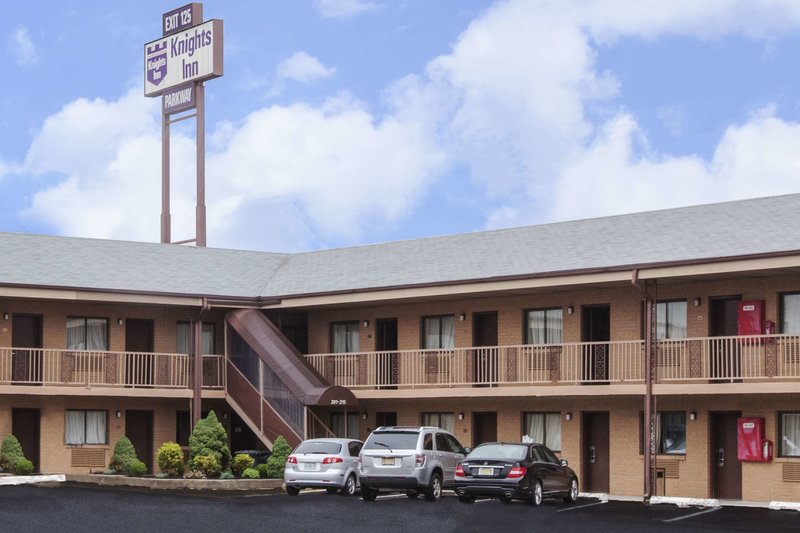 Knights Inn South Amboy,Middlesex>>Linden,2 star