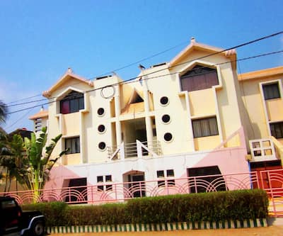 Z Hotel,Chakratirth Road,3 star