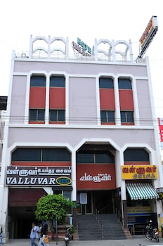 Hotel Valluvar