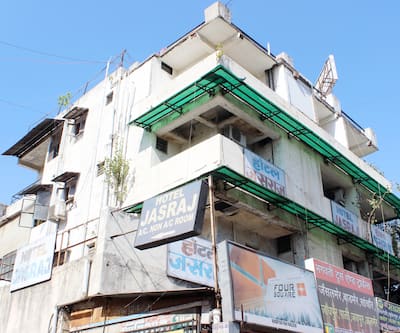 Hotel Jasraj,Shahibaug,3 star