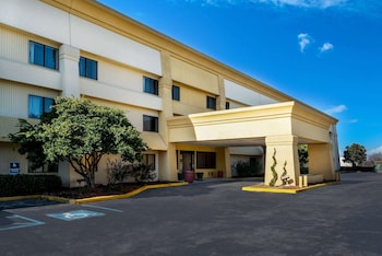 Baymont By Wyndham Meridian,Mississippi>>Meridian,3 star