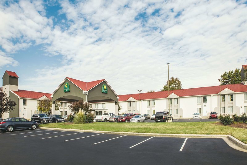 La Quinta Inn By Wyndham Waldorf,Maryland>>Waldorf,2.5 star