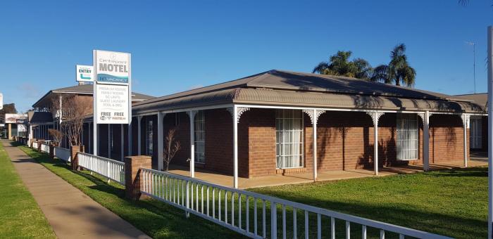 Centrepoint Motel,Narrandera>>Deniliquin,4 star