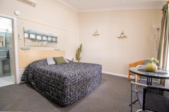 Gundagai Motel,Gundagai>>Byron Bay,2 star