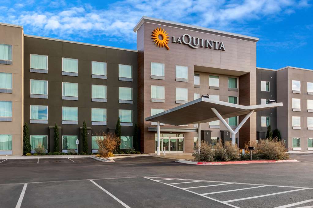 la quinta inn and suites odessa north sienna tower