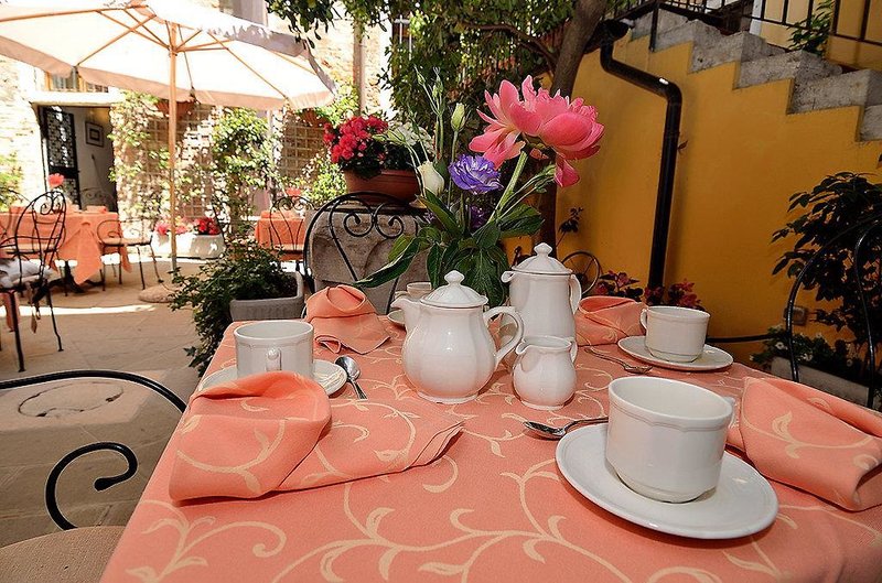 Locanda La Corte,Castello 6317,3 star