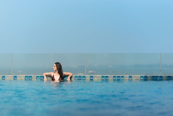 Tsix5 Phenomenal Hotel Pattaya,Chonburi>>Bang Lamung,5 star