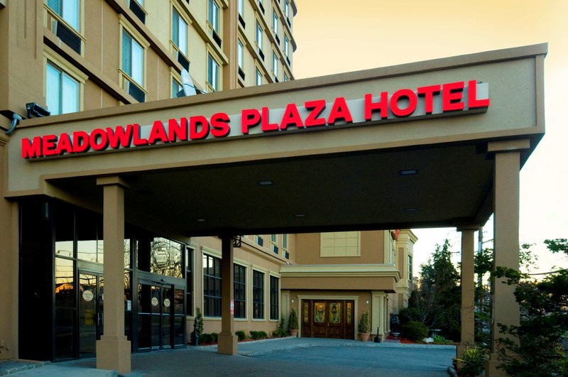 Meadowlands Plaza Hotel