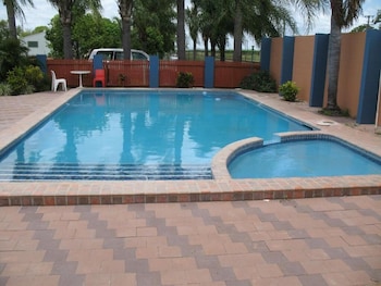 Burdekin Motor Inn,Home Hill>>Ayr,2.5 star