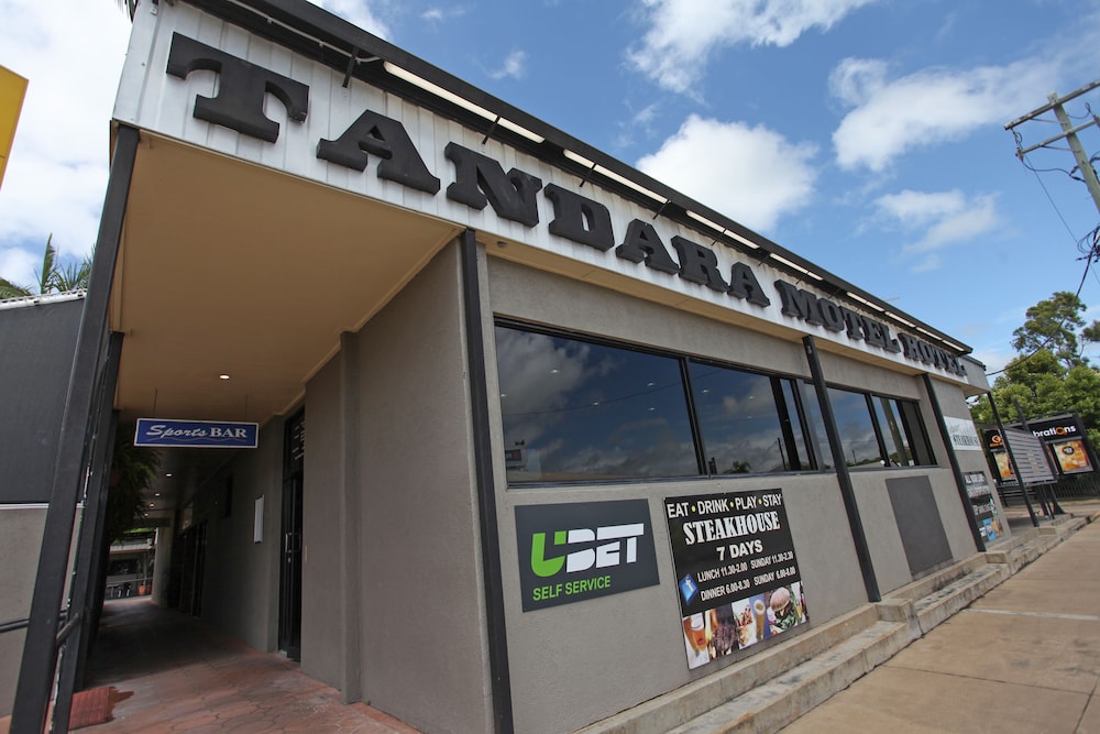 Tandara Hotel Motel