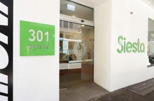 siesta sydney