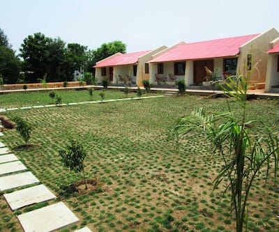 Tadoba Tiger Valley Resort,Haldi,1 star