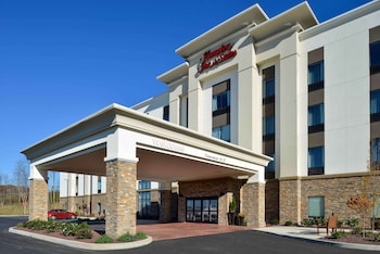 hampton inn and suites albany east greenbush