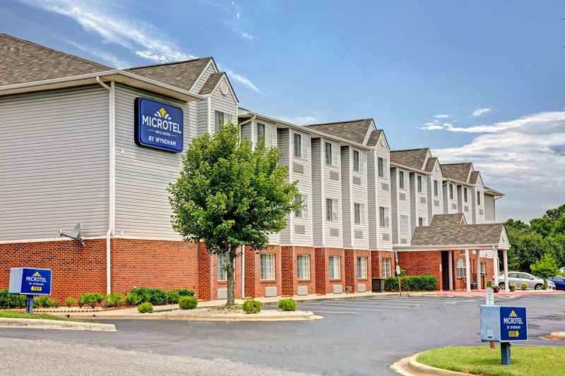 Microtel Inn & Suites By Wyndham Statesville,Statesville>>Hickory,2 star