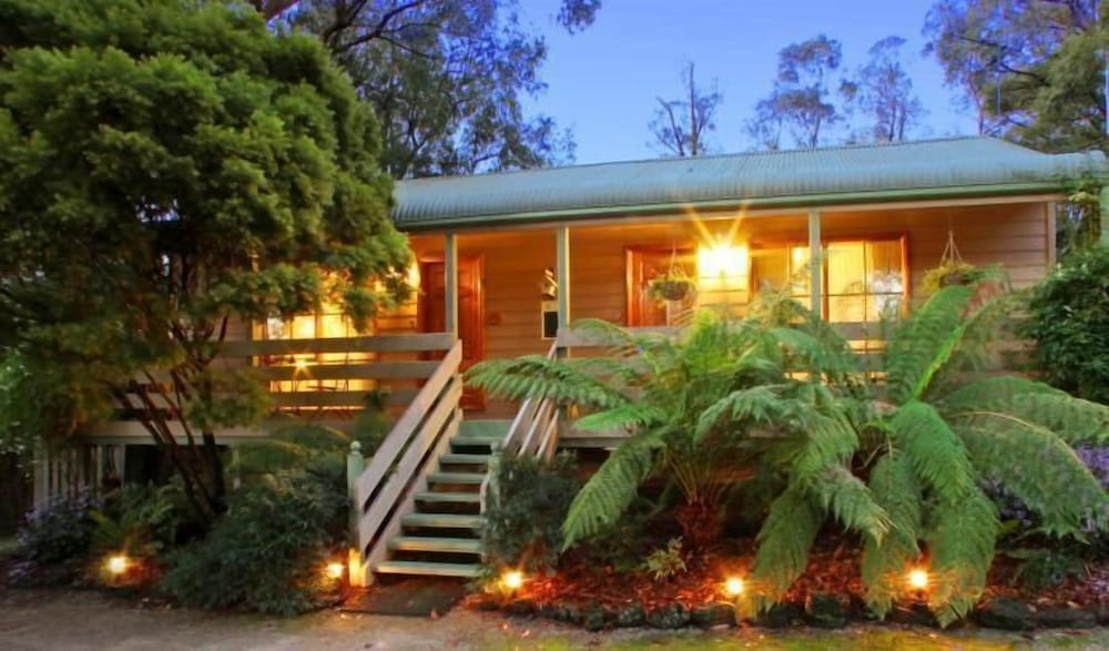 Glenview Retreat Luxury Bed & Breakfast,Croydon>>Cockatoo,4 star