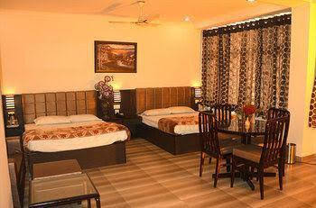 hotel ambica katra