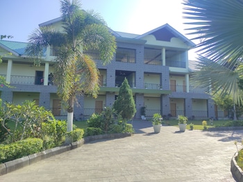 Padmini Resort,India>>Tinsukia,3 star