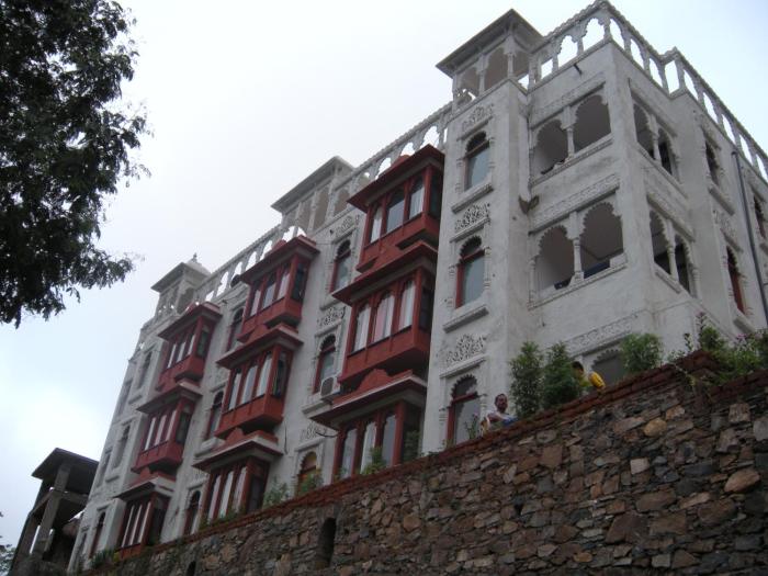 hotel rajgarh