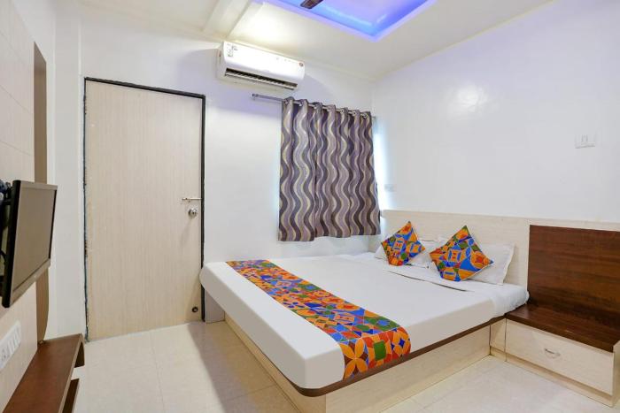 Hotel Sitara Inn,,3 star