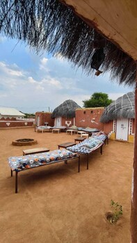 Desert View Resort,Khuri,2 star