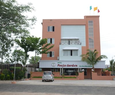 Hotel Pooja Garden,,2 star