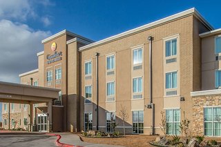 comfort inn and suites