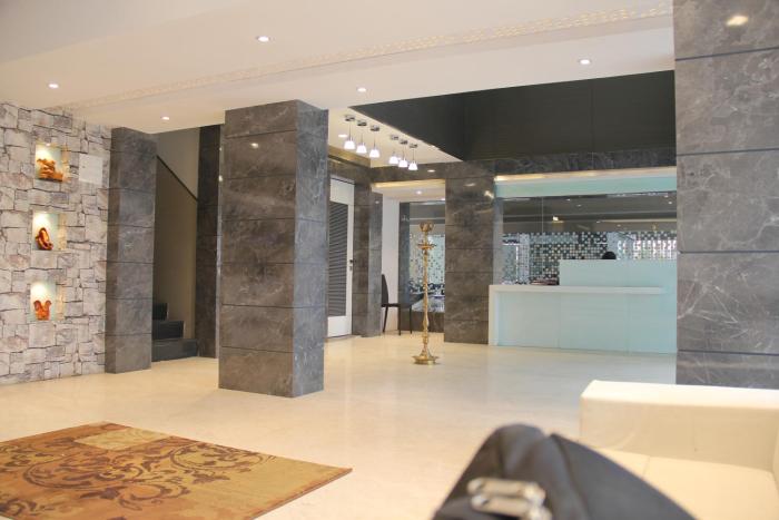 Hotel Saiprasad Executive, Solapur,India>>Solapur,2 star