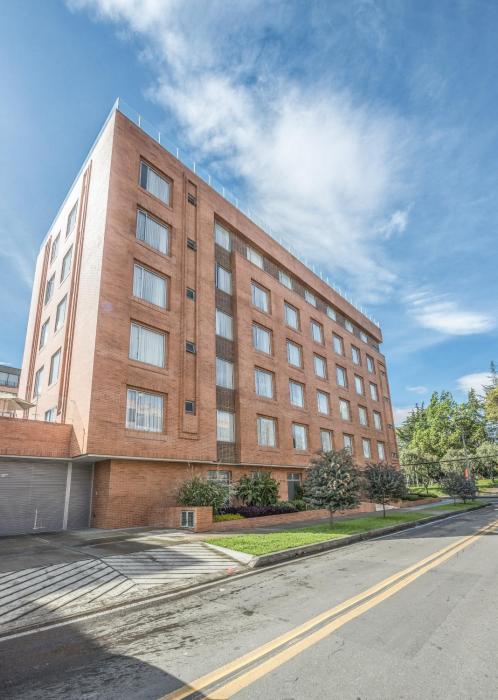 apartamentos plaza suites