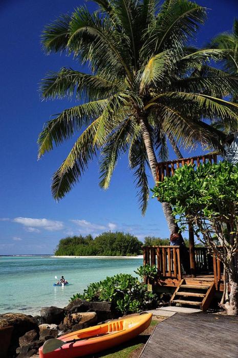 Manea On Muri,Cook Islands>>Avarua,2.5 star