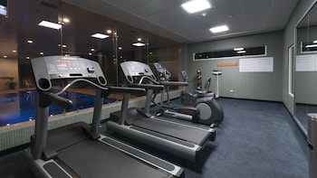 holiday inn express and suites chihuahua juventud by ihg