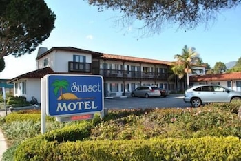 sunset motel