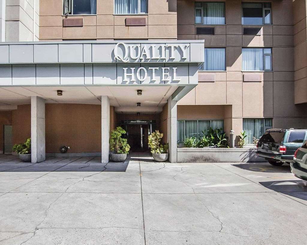 Quality Hotel Airport South,Vancouver>>Richmond,2.5 star