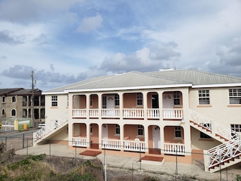 The Terraces At Mangrove,Near Crane Beach,2 star
